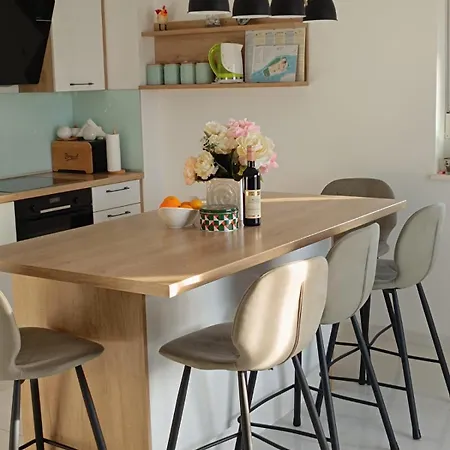 Modern Near Center, Free Parking Apartamento *