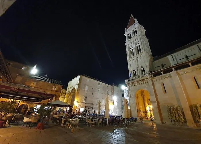 Modern Near Center, Free Parking Apartamento *