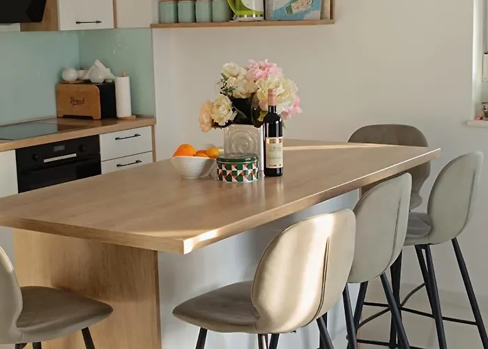 Modern Near Center, Free Parking Apartamento *